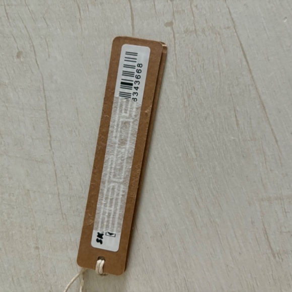 NWT Skims Fits Everybody Push Up Bra Sand 32D - Picture 7 of 7